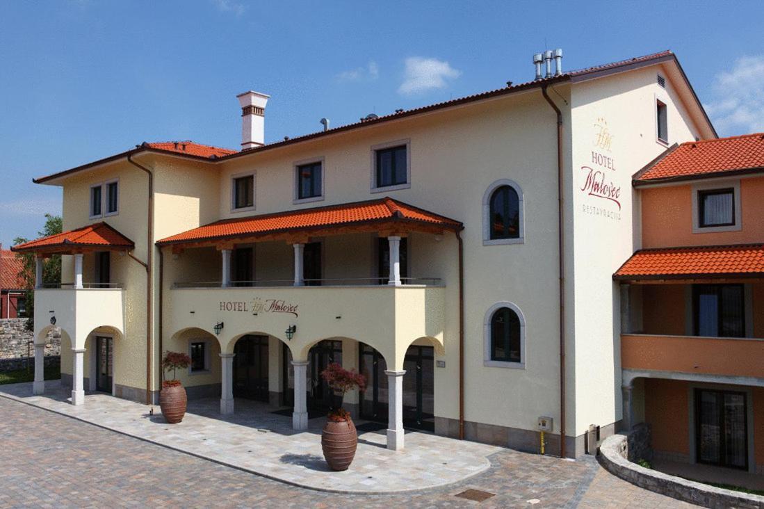 Hotel Malovec Divača Extérieur photo
