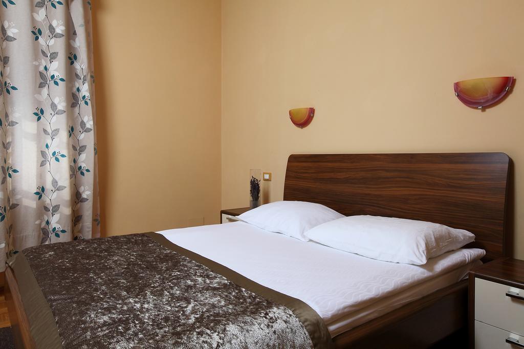 Hotel Malovec Divača Extérieur photo