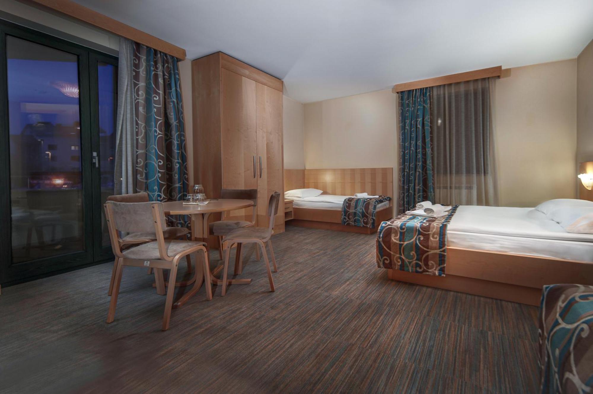 Hotel Malovec Divača Extérieur photo