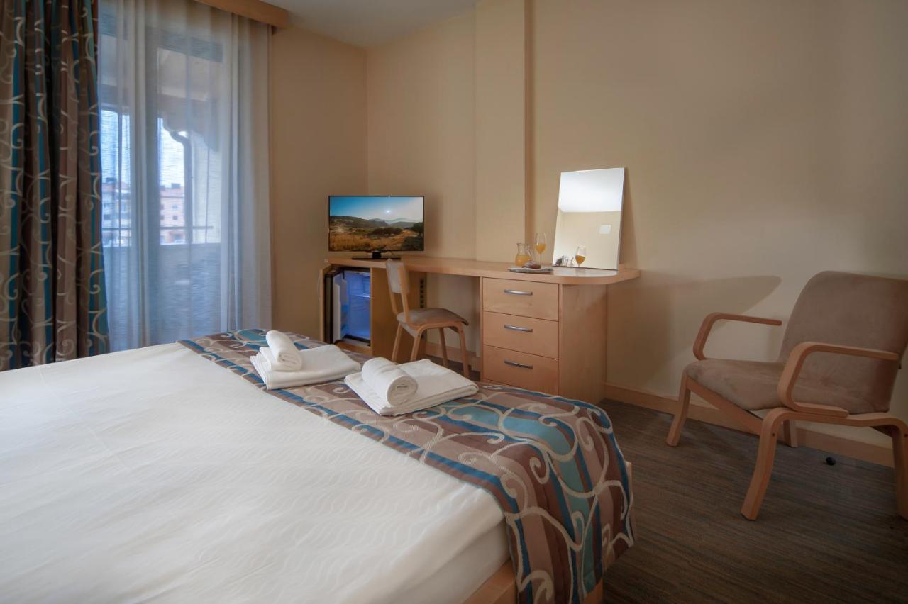 Hotel Malovec Divača Extérieur photo